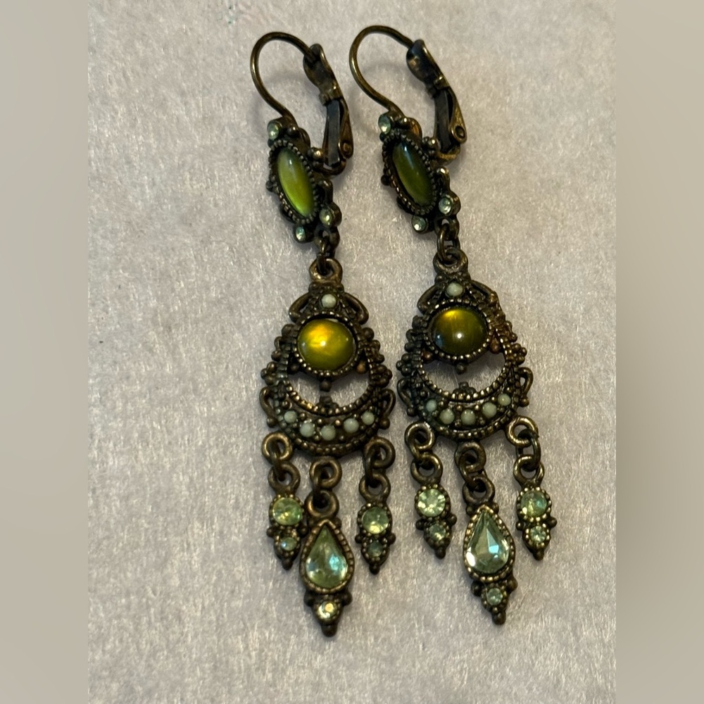 Vintage Laila Rowe Green Dangle Earrings
